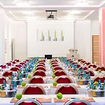 Ifa & Hotel