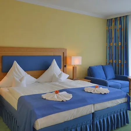 Ifa & Hotel