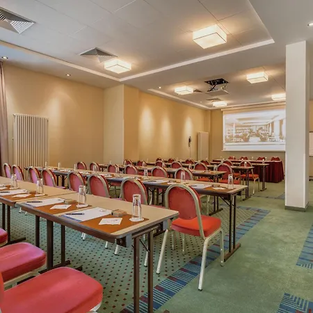 Ifa & Hotel